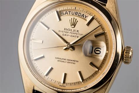 rolex date con lunetta godronata costo|Acquista Rolex Day.